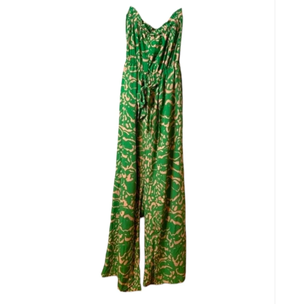 Saints & Hearts NWOT Strapless Floral Print  Jumpsuit Sz S - Picture 2 of 3